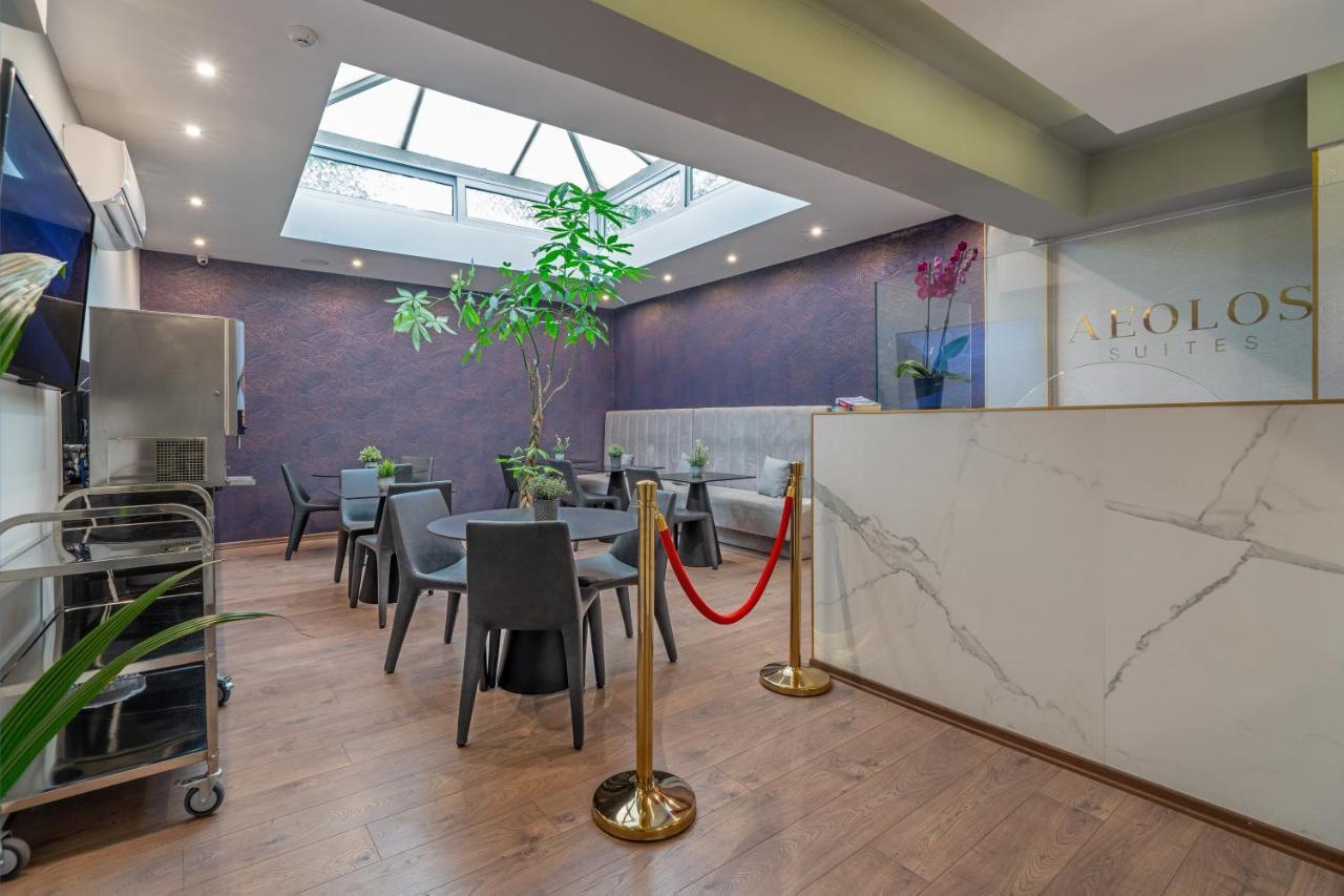 Aeolos Luxury Suites Atenas Exterior foto